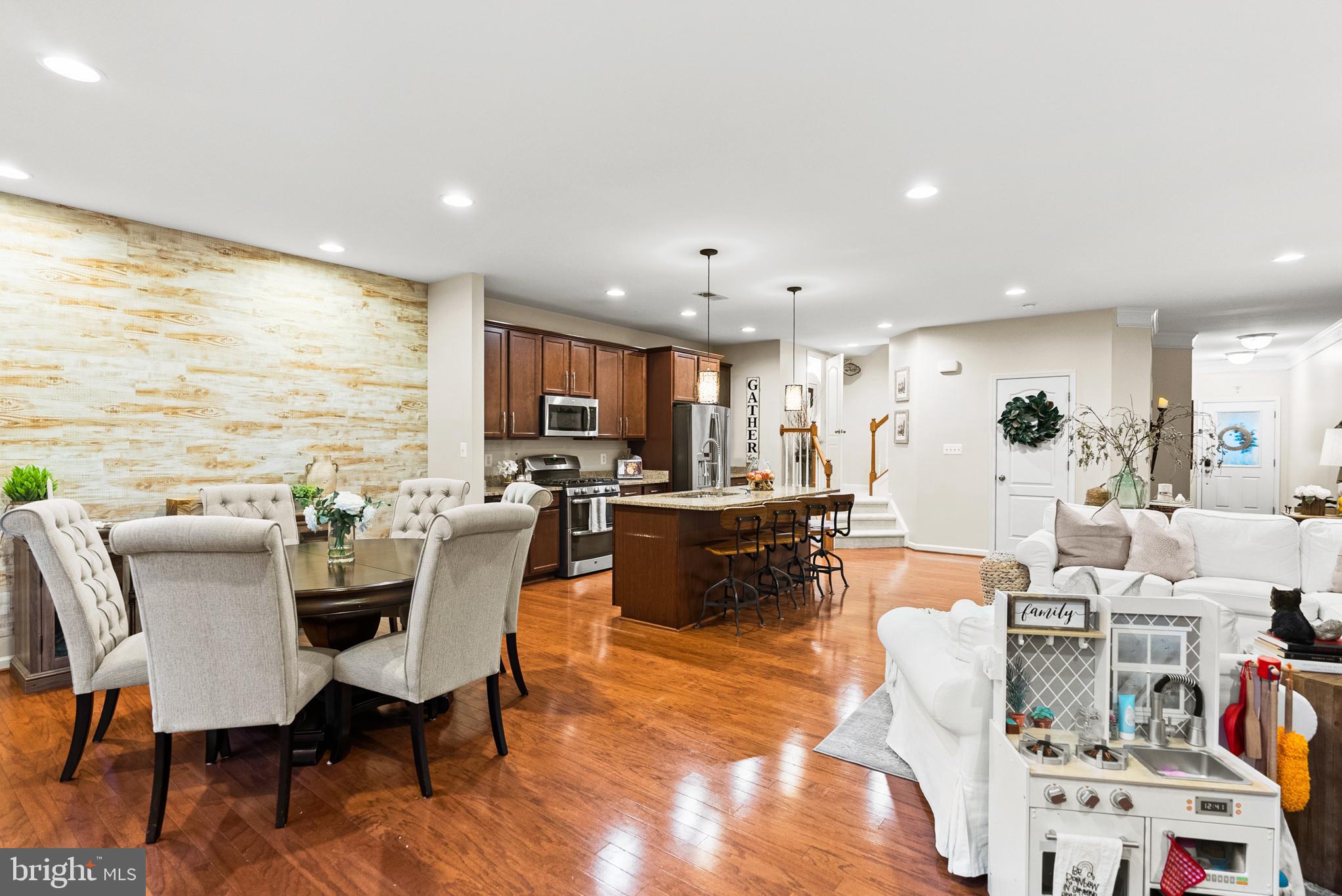 STONE RIDGE - Residential Lease
