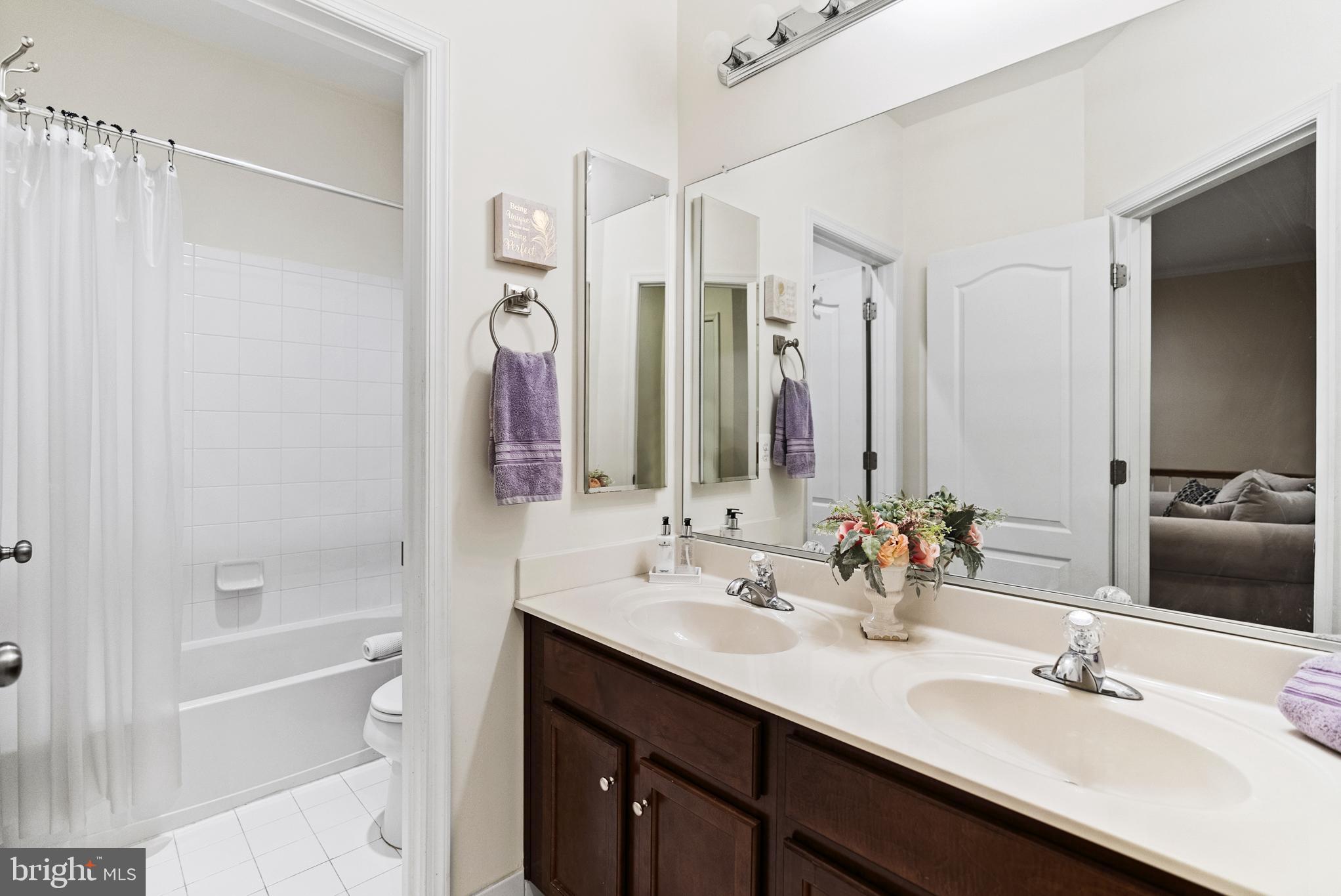 STONE RIDGE - Residential Lease