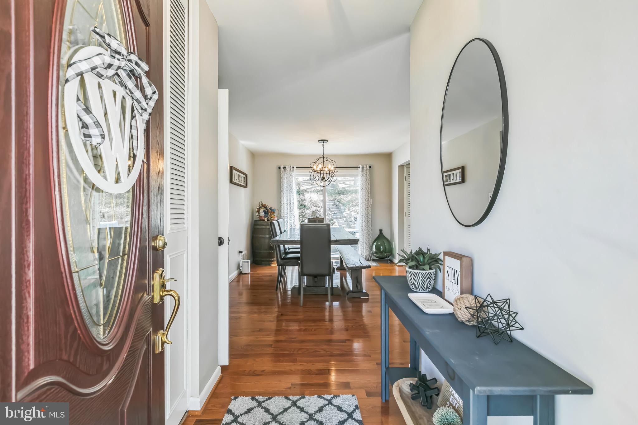 ROLLING VALLEY - Residential