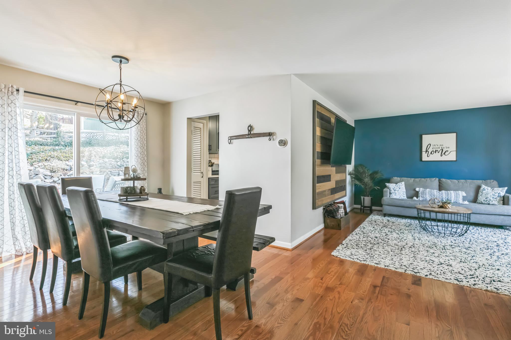 ROLLING VALLEY - Residential