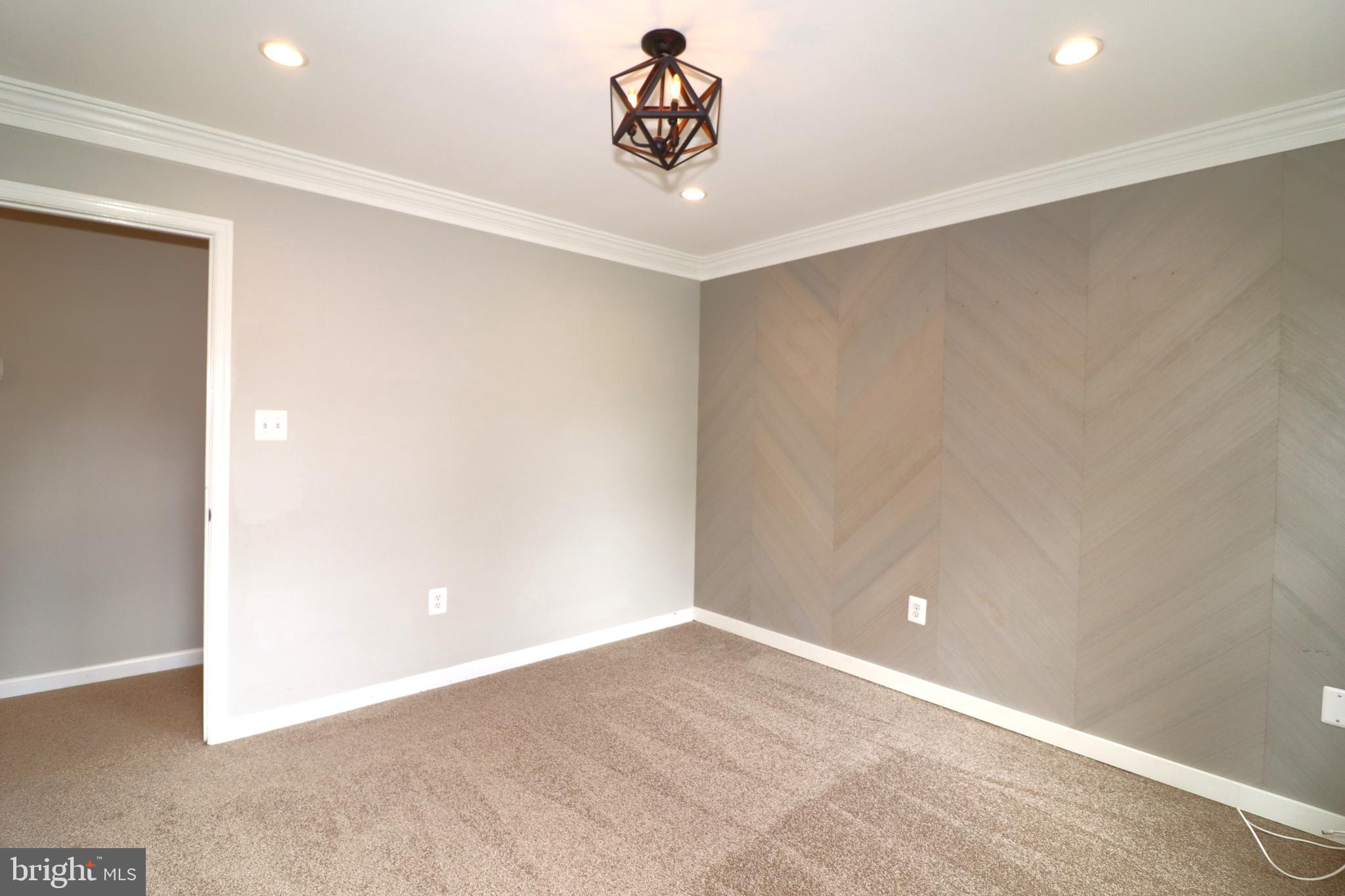 MAPLE GROVE - Residential