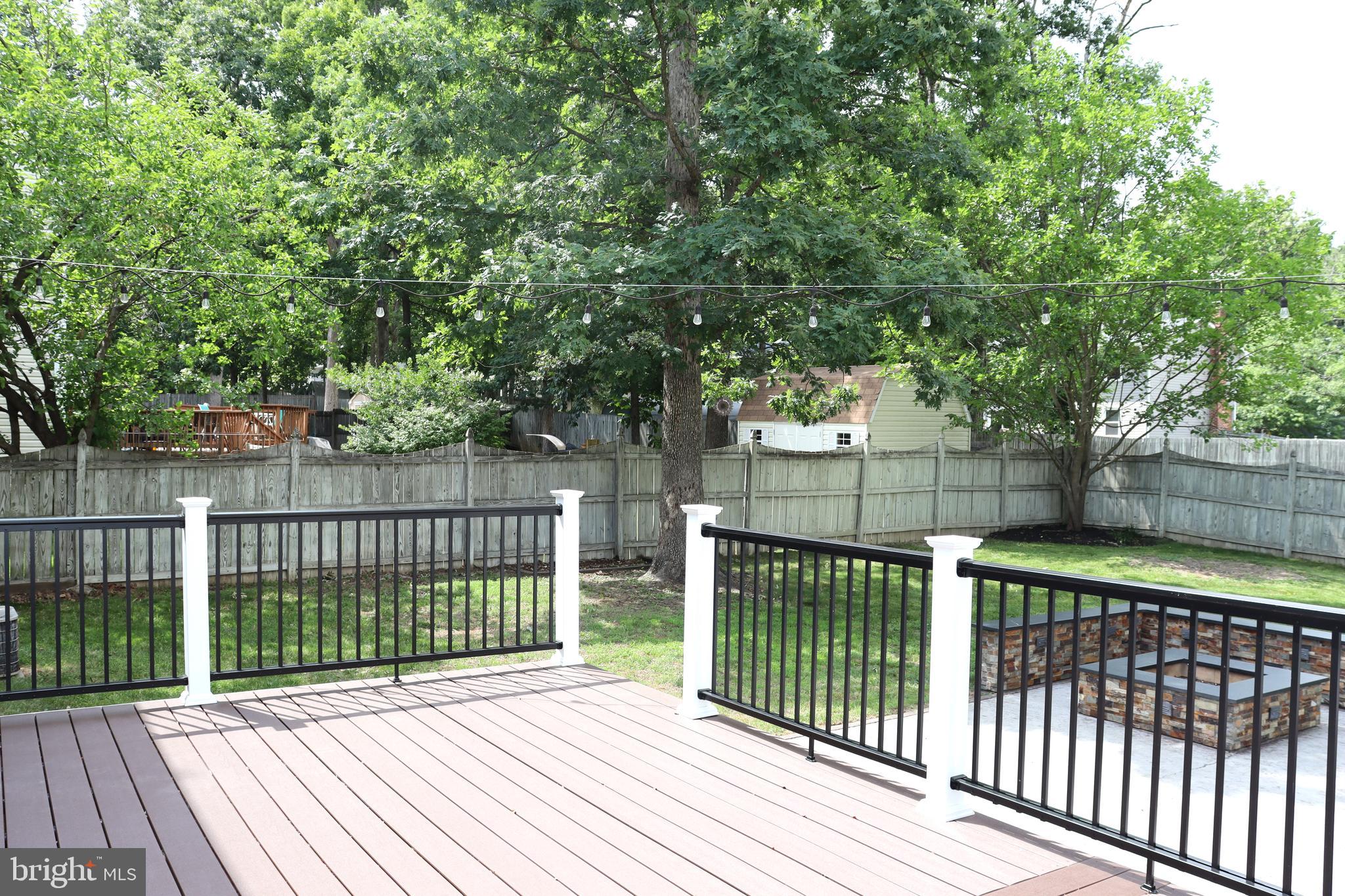 MAPLE GROVE - Residential