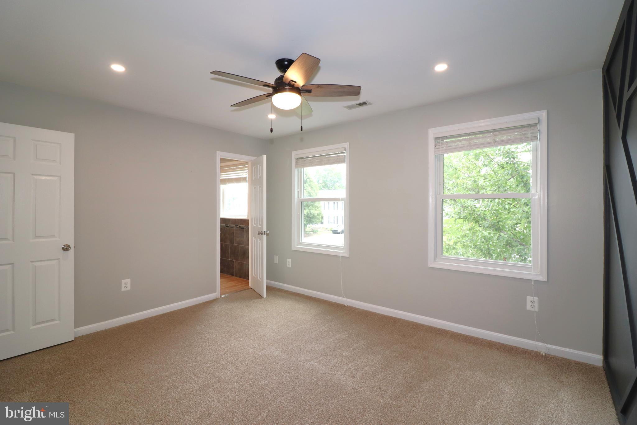 MAPLE GROVE - Residential