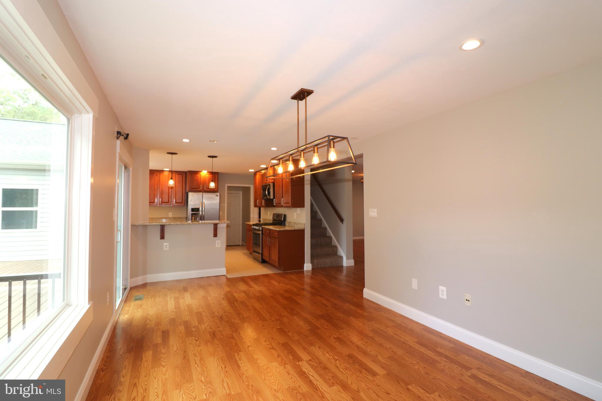 MAPLE GROVE - Residential