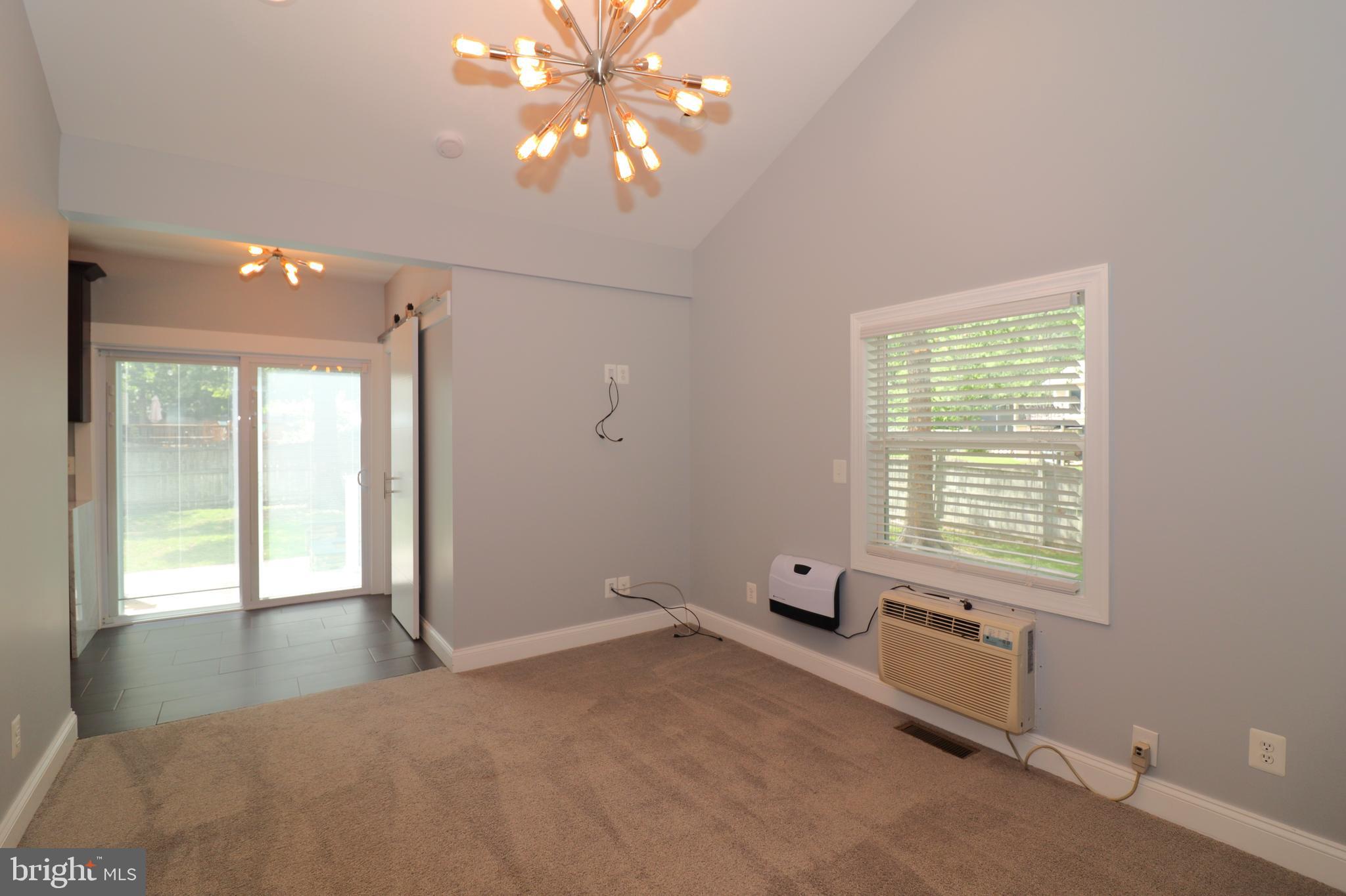 MAPLE GROVE - Residential