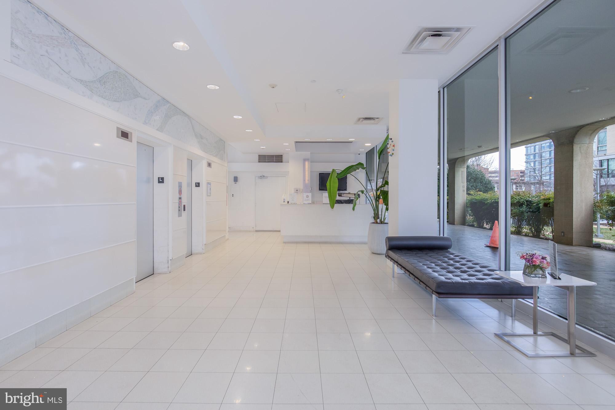 SW WATERFRONT - Residential
