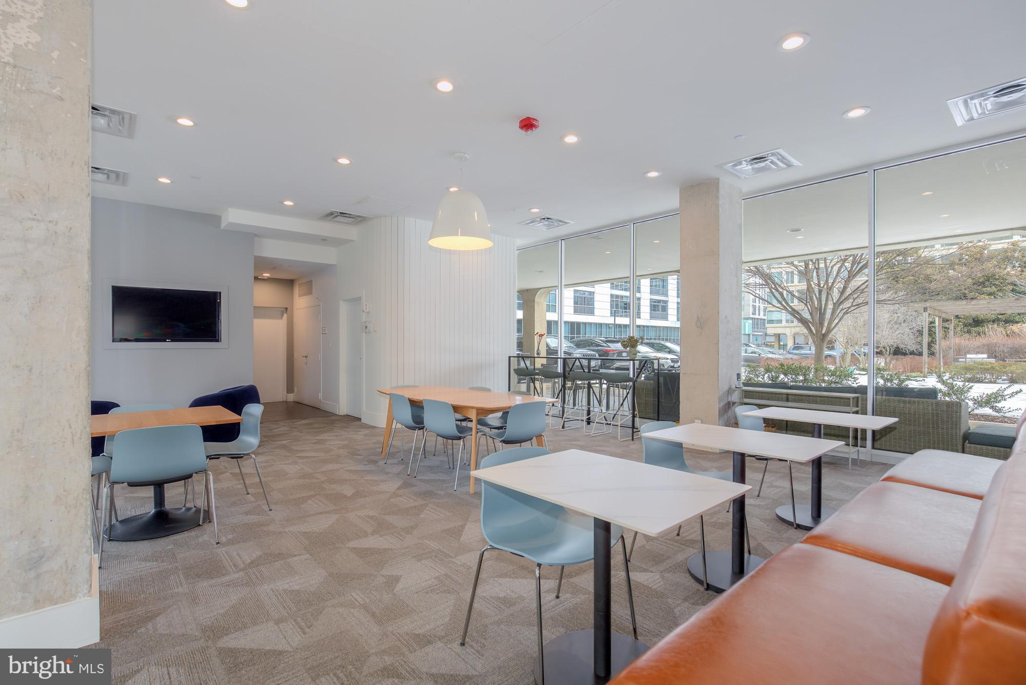 SW WATERFRONT - Residential