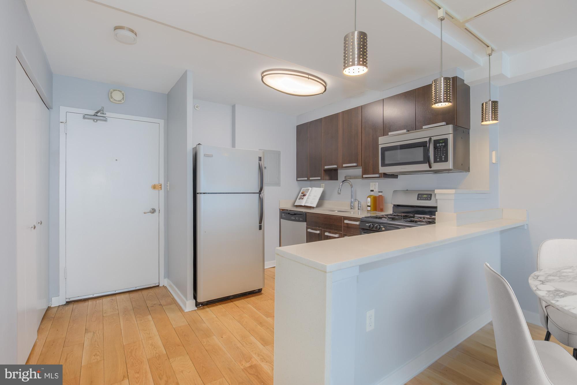 SW WATERFRONT - Residential