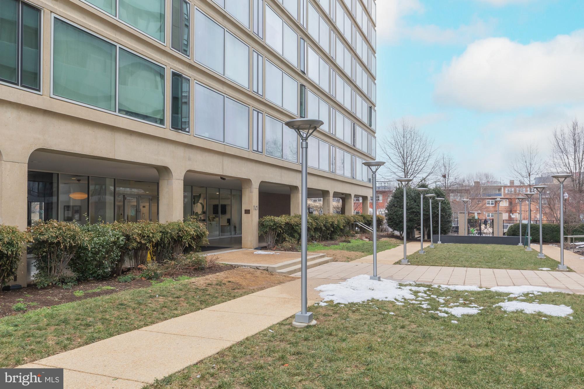 SW WATERFRONT - Residential