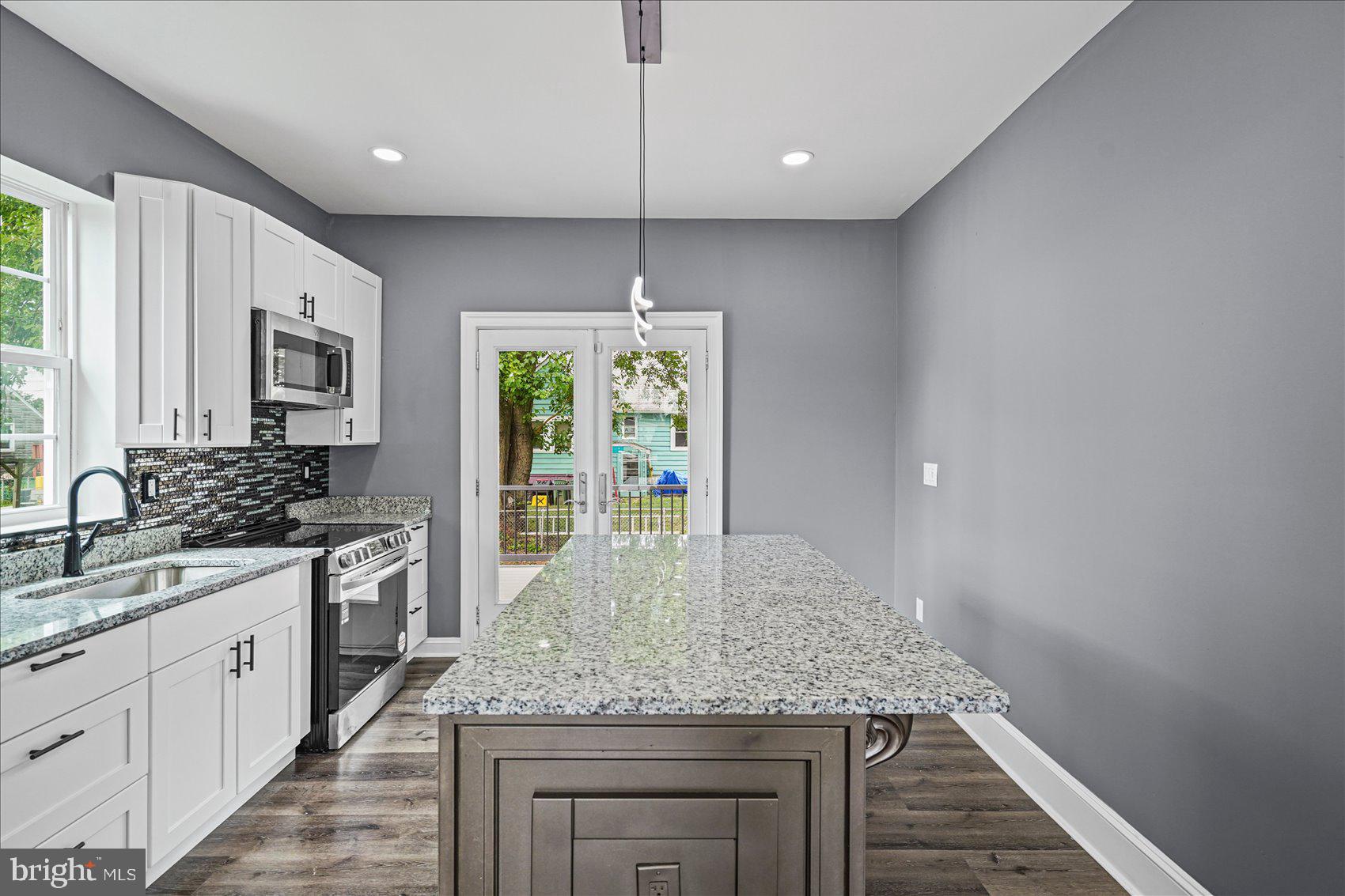 BROOKLYN PARK - Residential