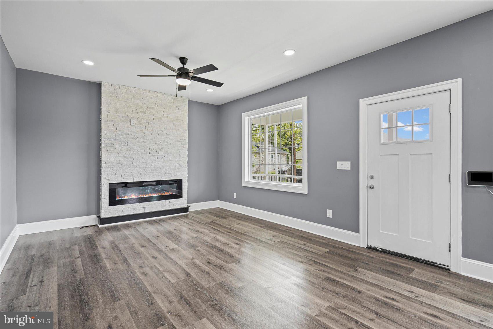 BROOKLYN PARK - Residential