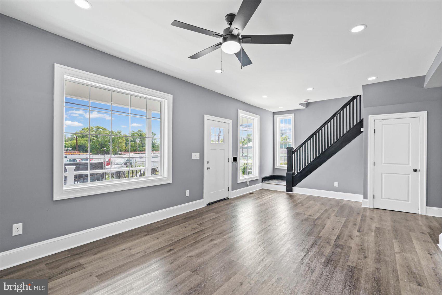 BROOKLYN PARK - Residential