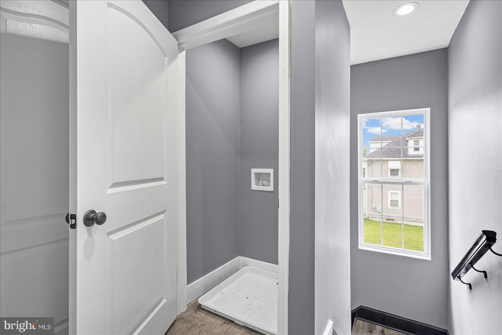 BROOKLYN PARK - Residential