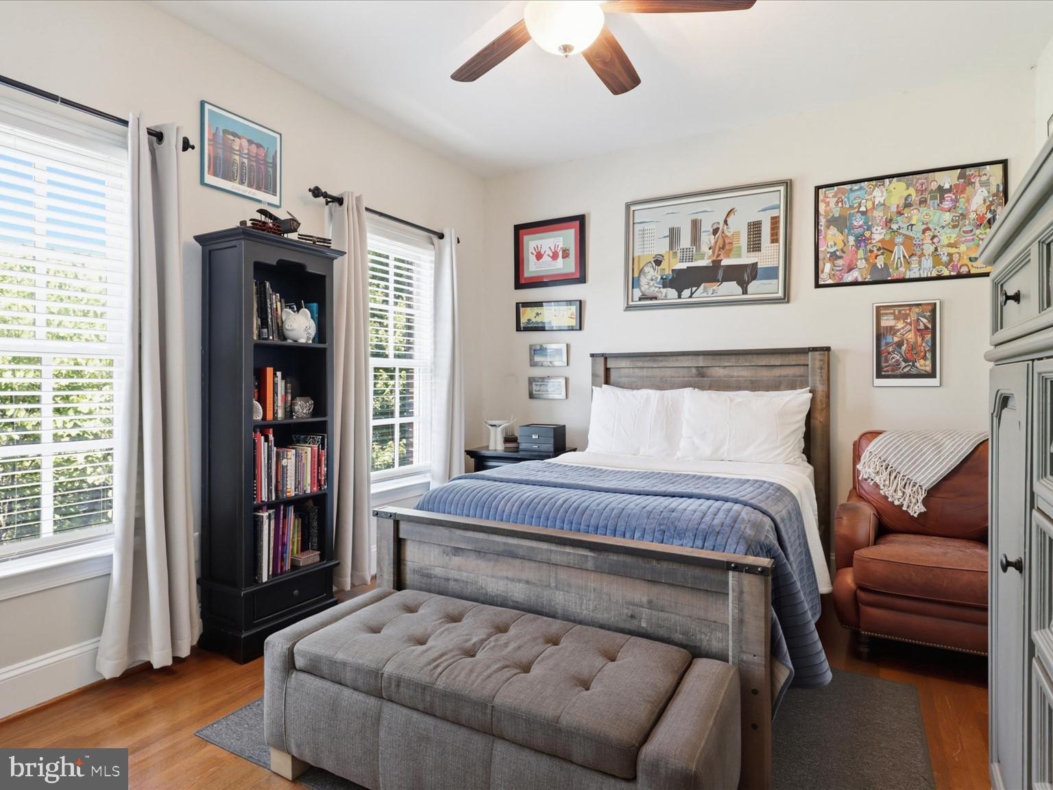 COOPERS GROVE - Residential