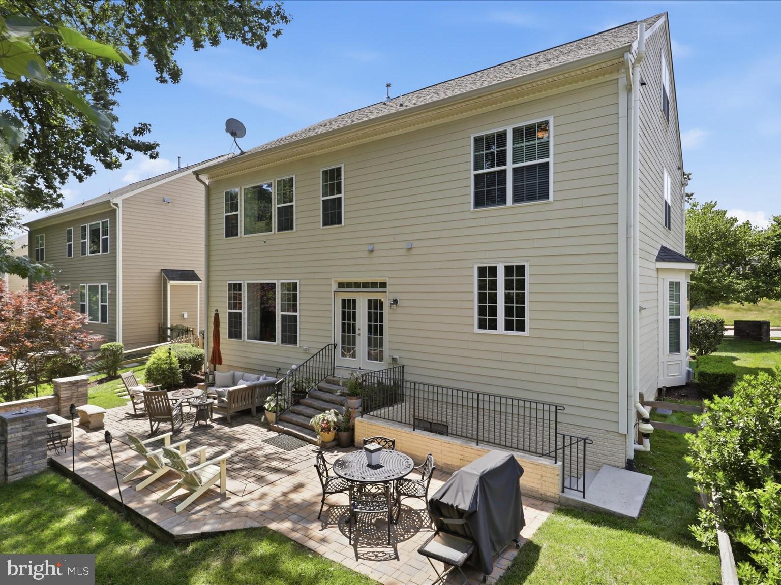COOPERS GROVE - Residential