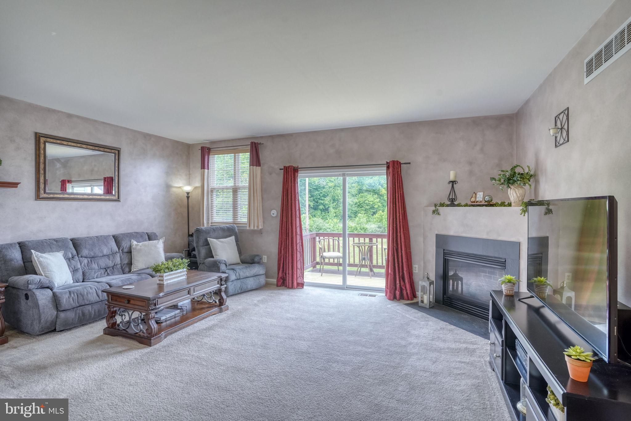 BRENNAN ESTATES - Residential