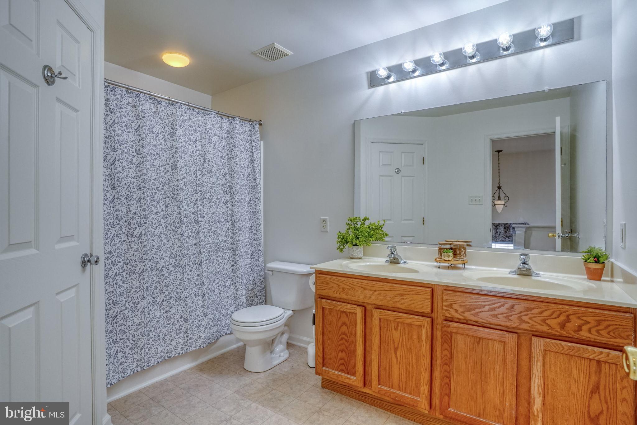 BRENNAN ESTATES - Residential