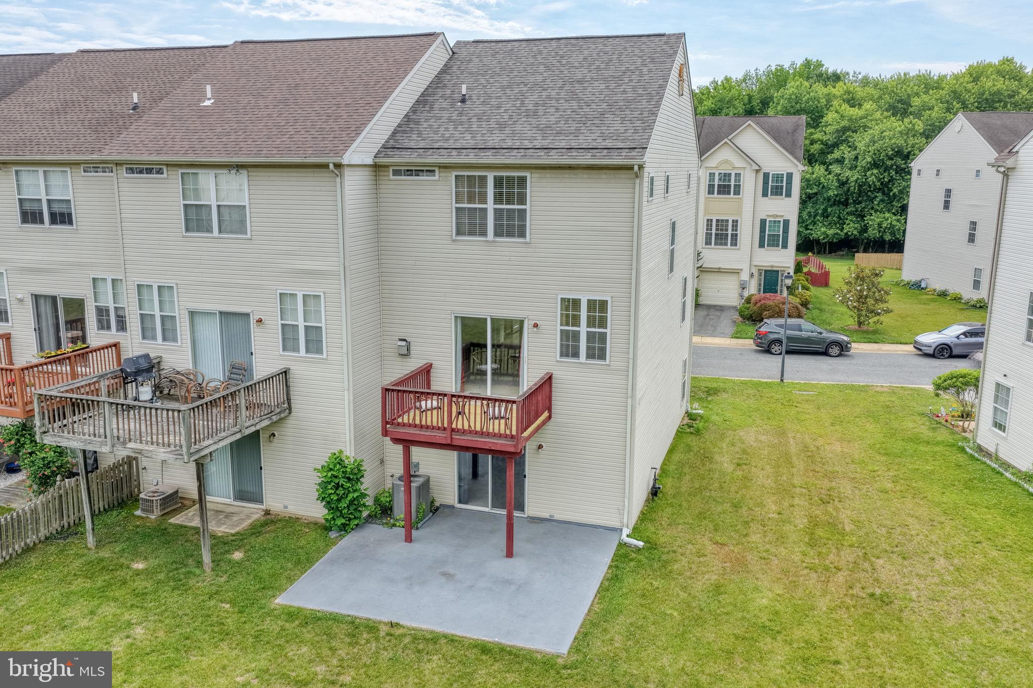 BRENNAN ESTATES - Residential