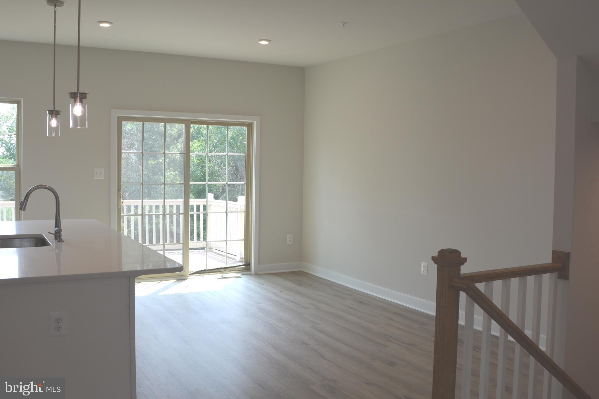 LAKE LINGANORE - Residential Lease