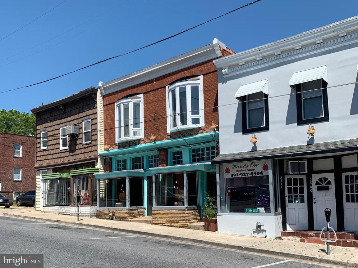 GATEWAY ARTS DISTRICT - Commercial Sale