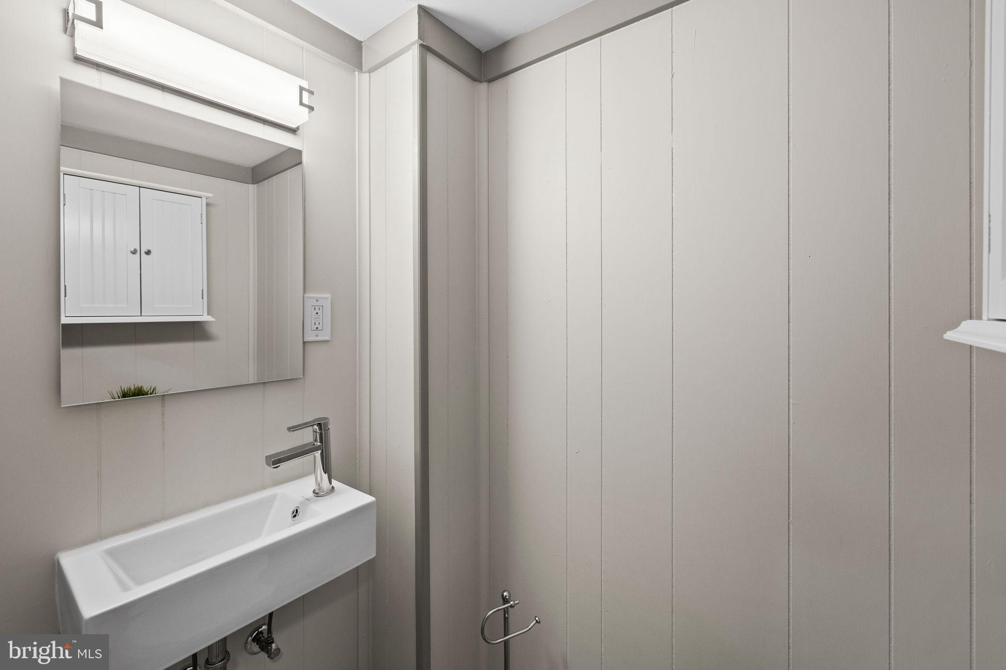 LEEDS SQUARE - Residential