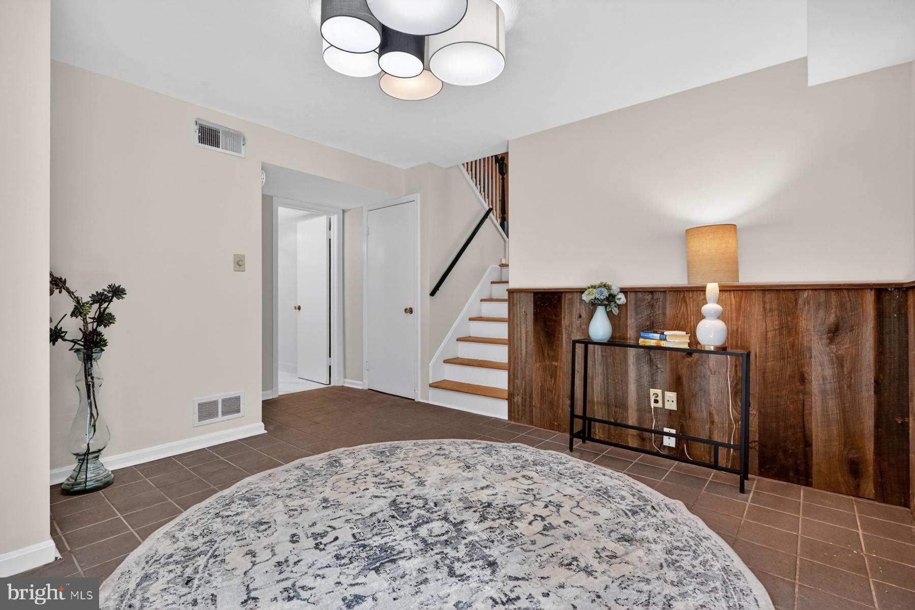 CHARTWELL - Residential