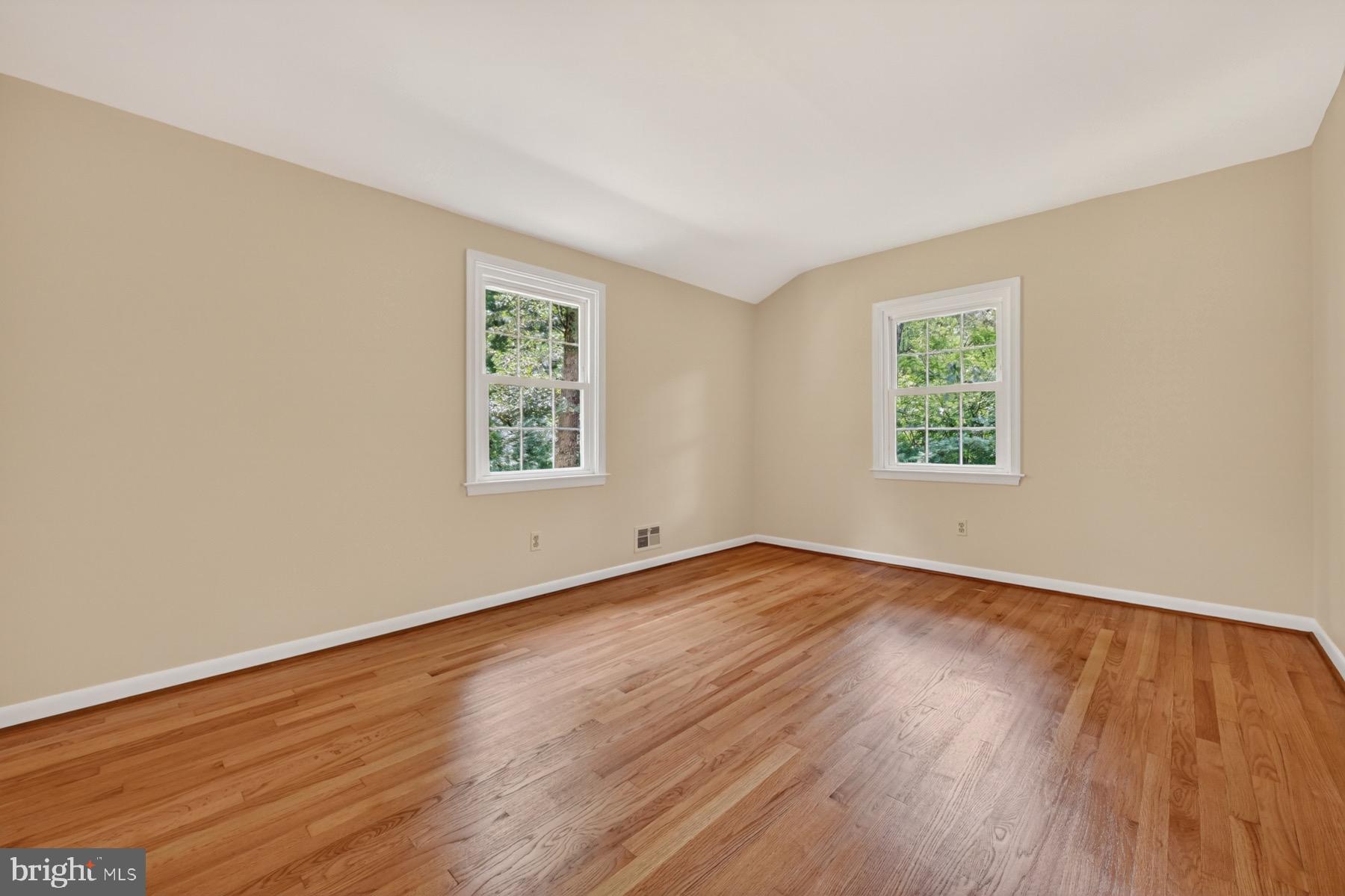 CHARTWELL - Residential
