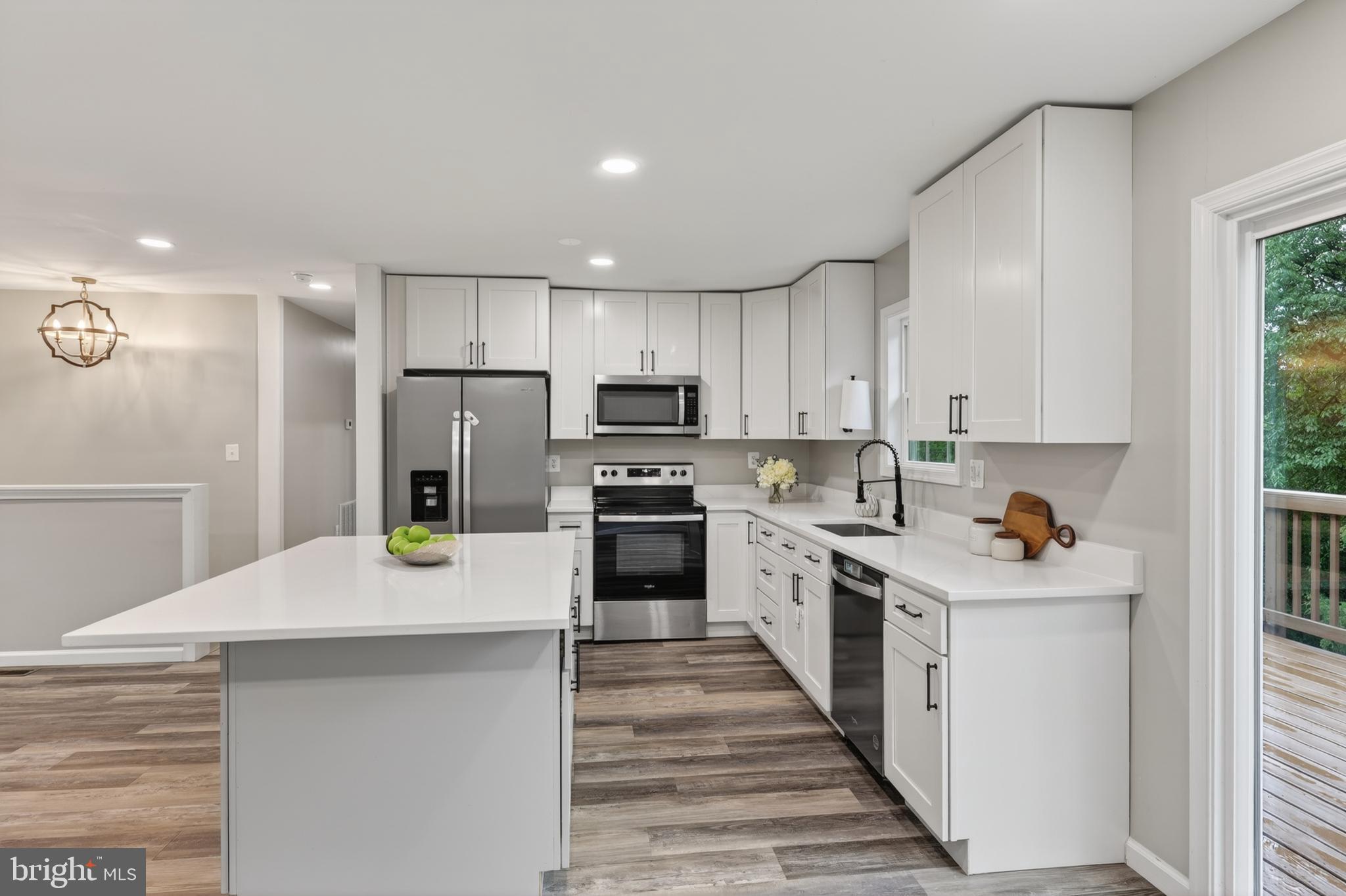 APPLE MT LAKE - Residential