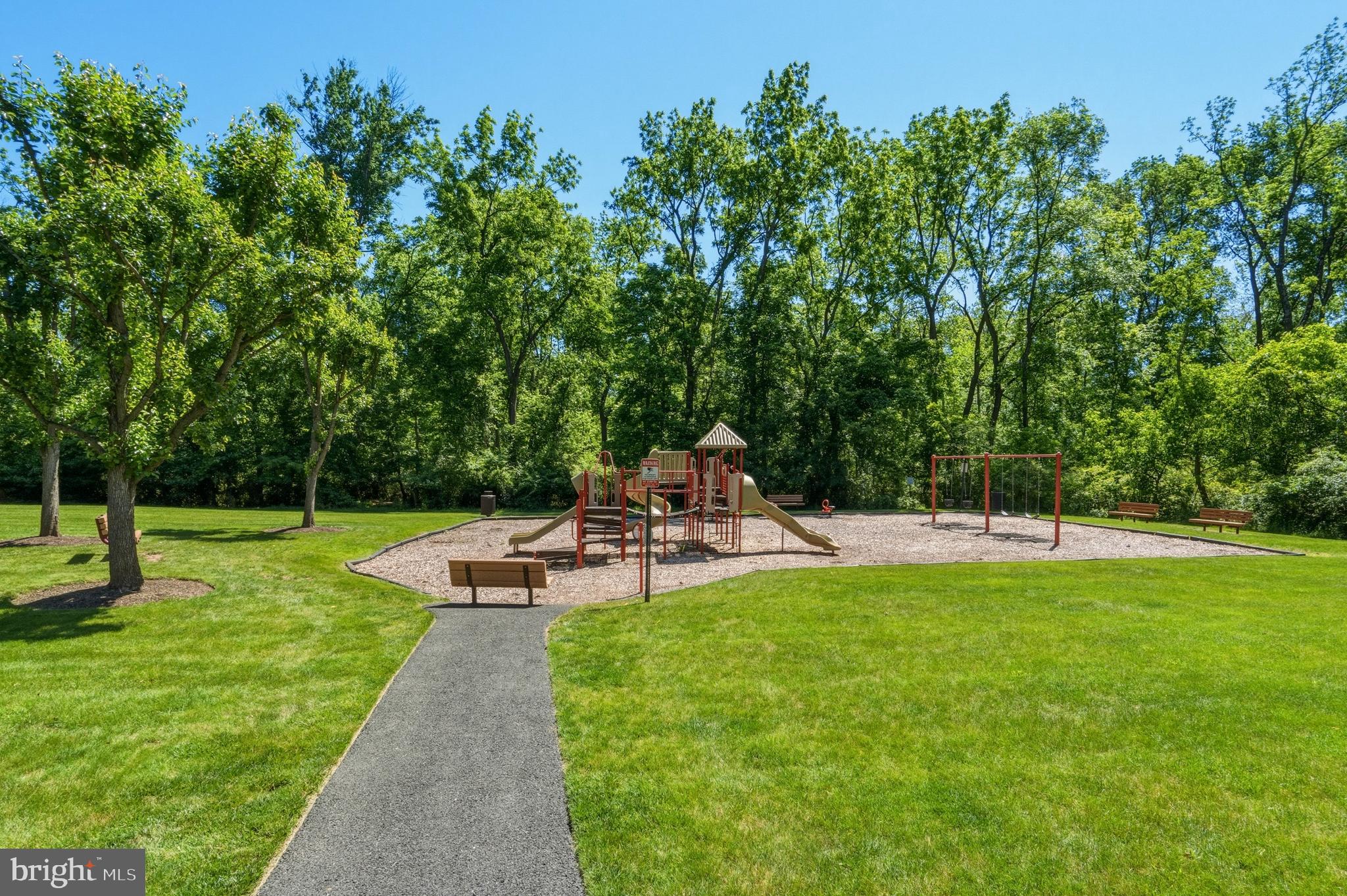 100 ACRE WOODS - Residential