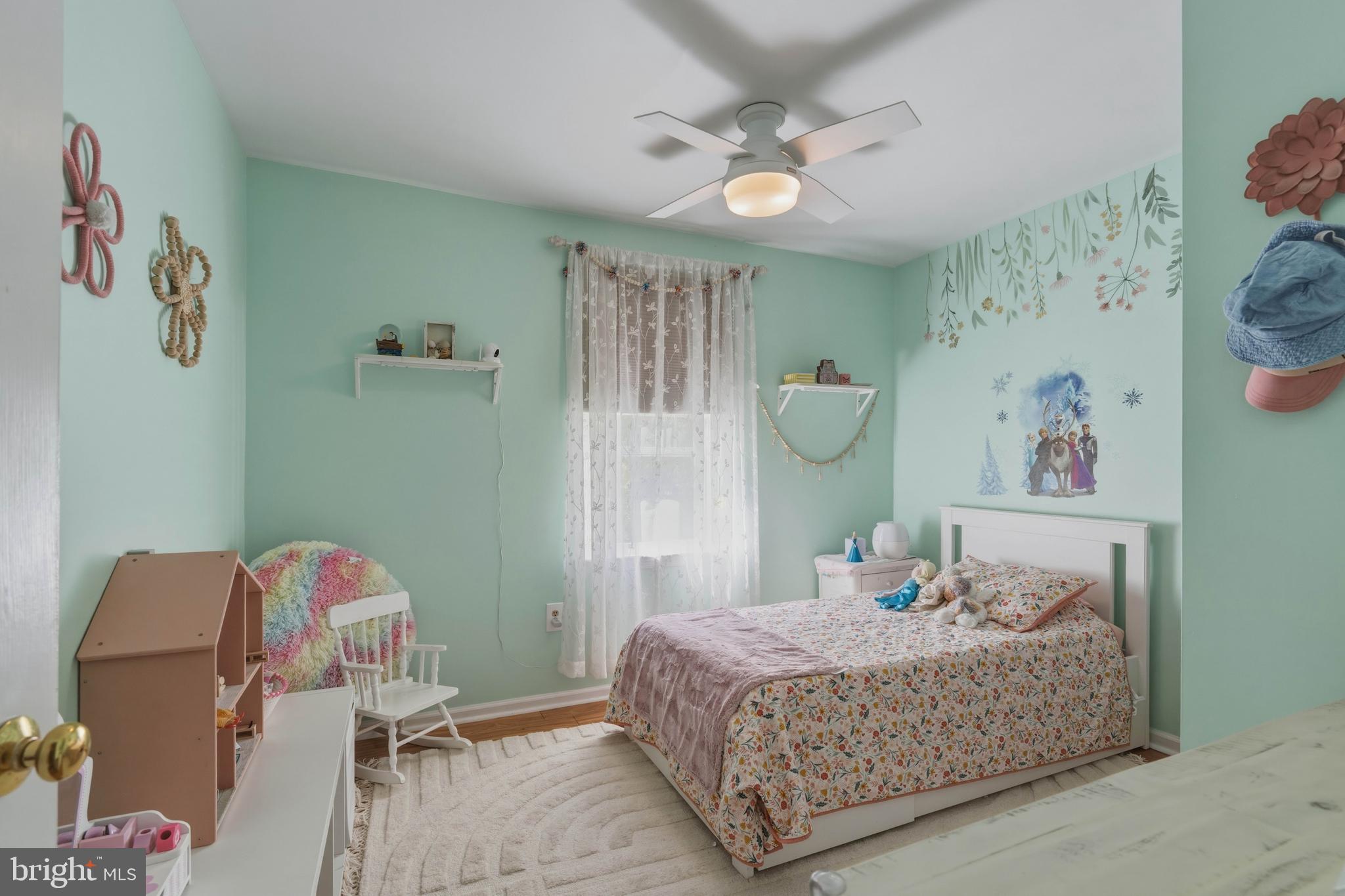 100 ACRE WOODS - Residential