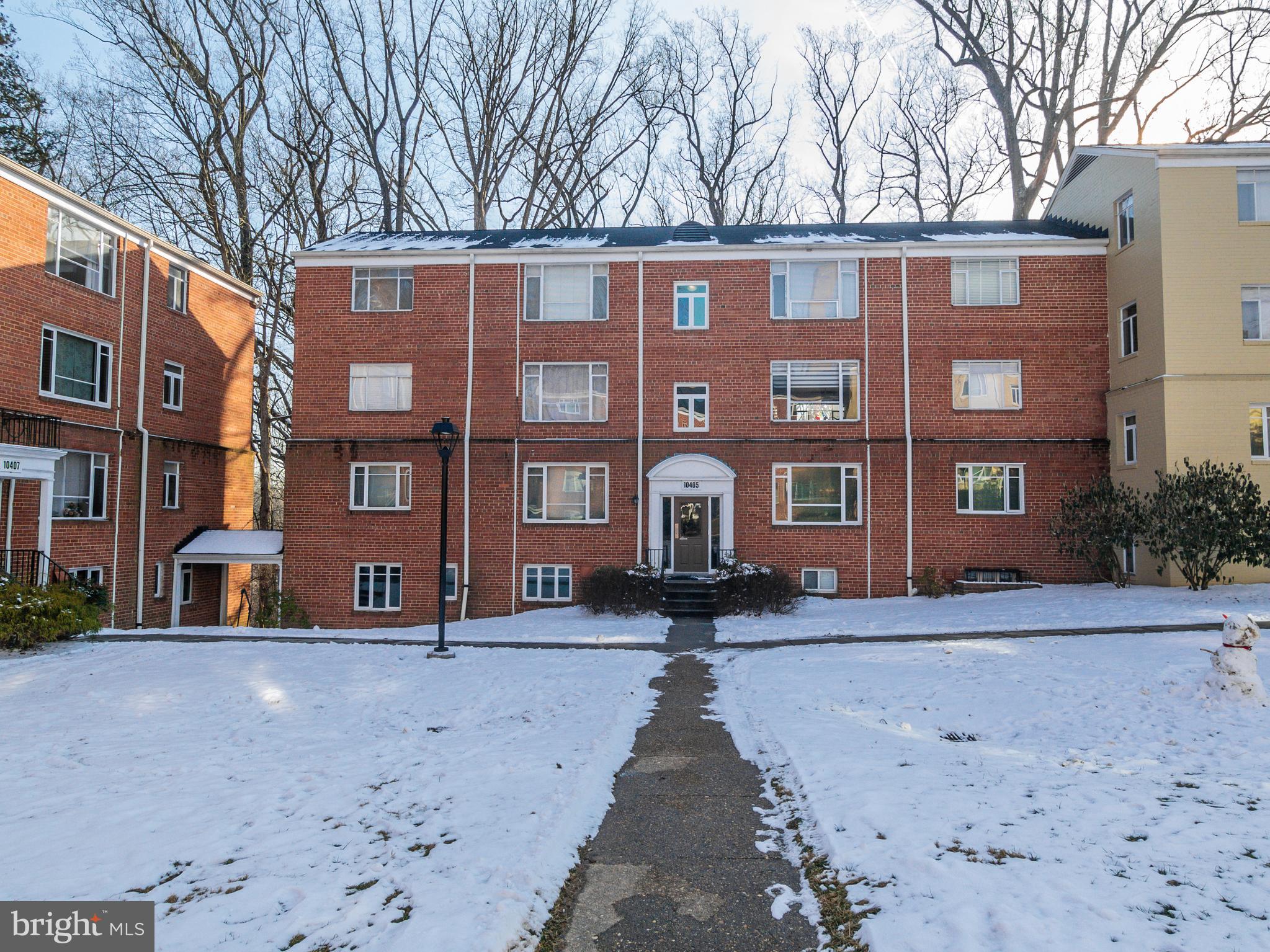 PARKSIDE CONDOMINIUMS - Residential