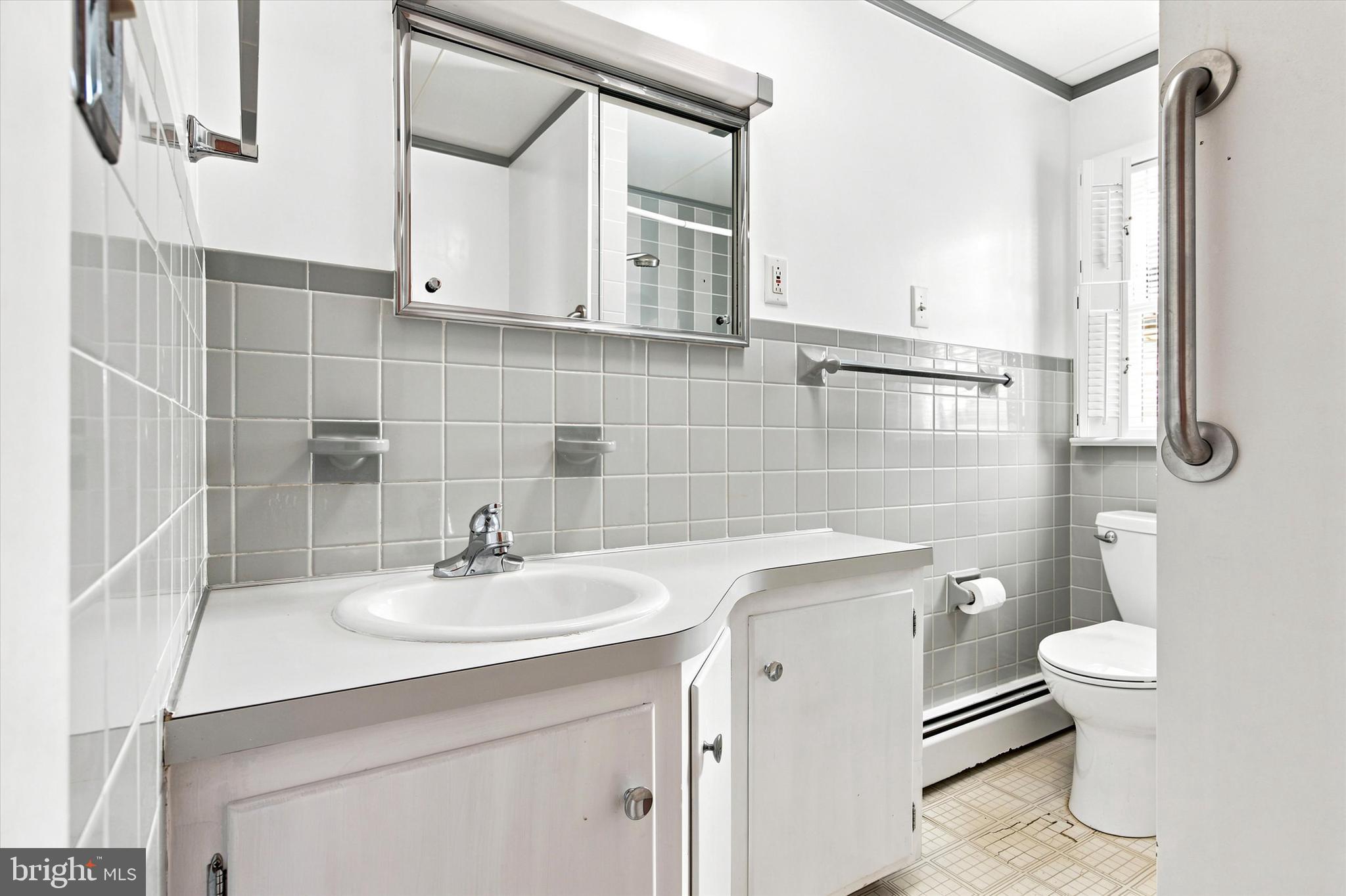 LANSDALE - Residential
