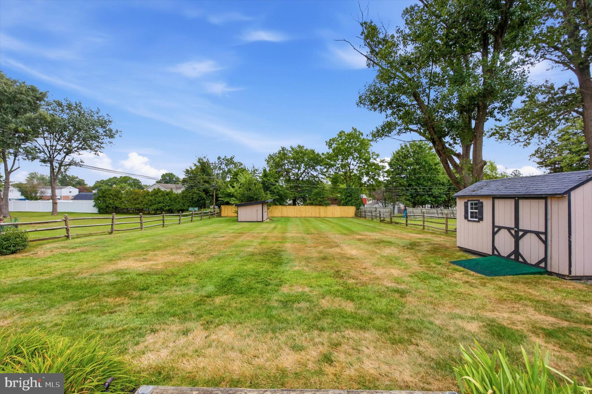 LANSDALE - Residential