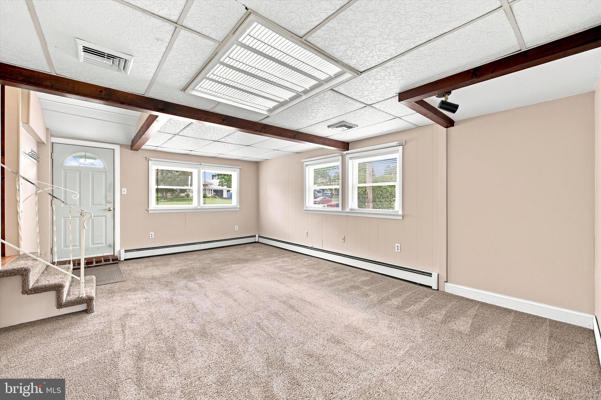 LANSDALE - Residential