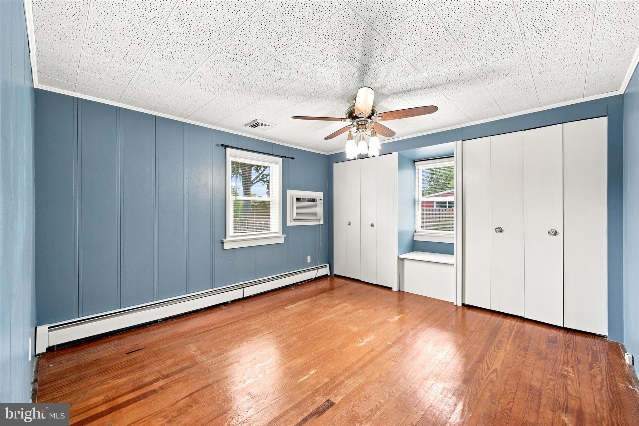 LANSDALE - Residential