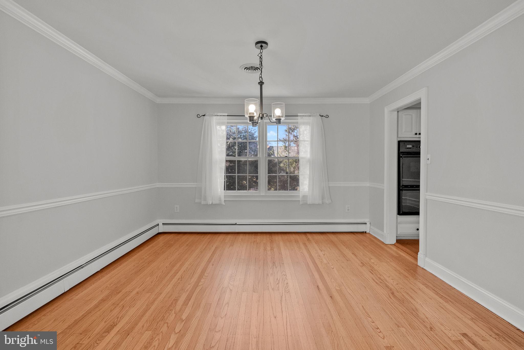 EDGEWOOD PARK - Residential Lease