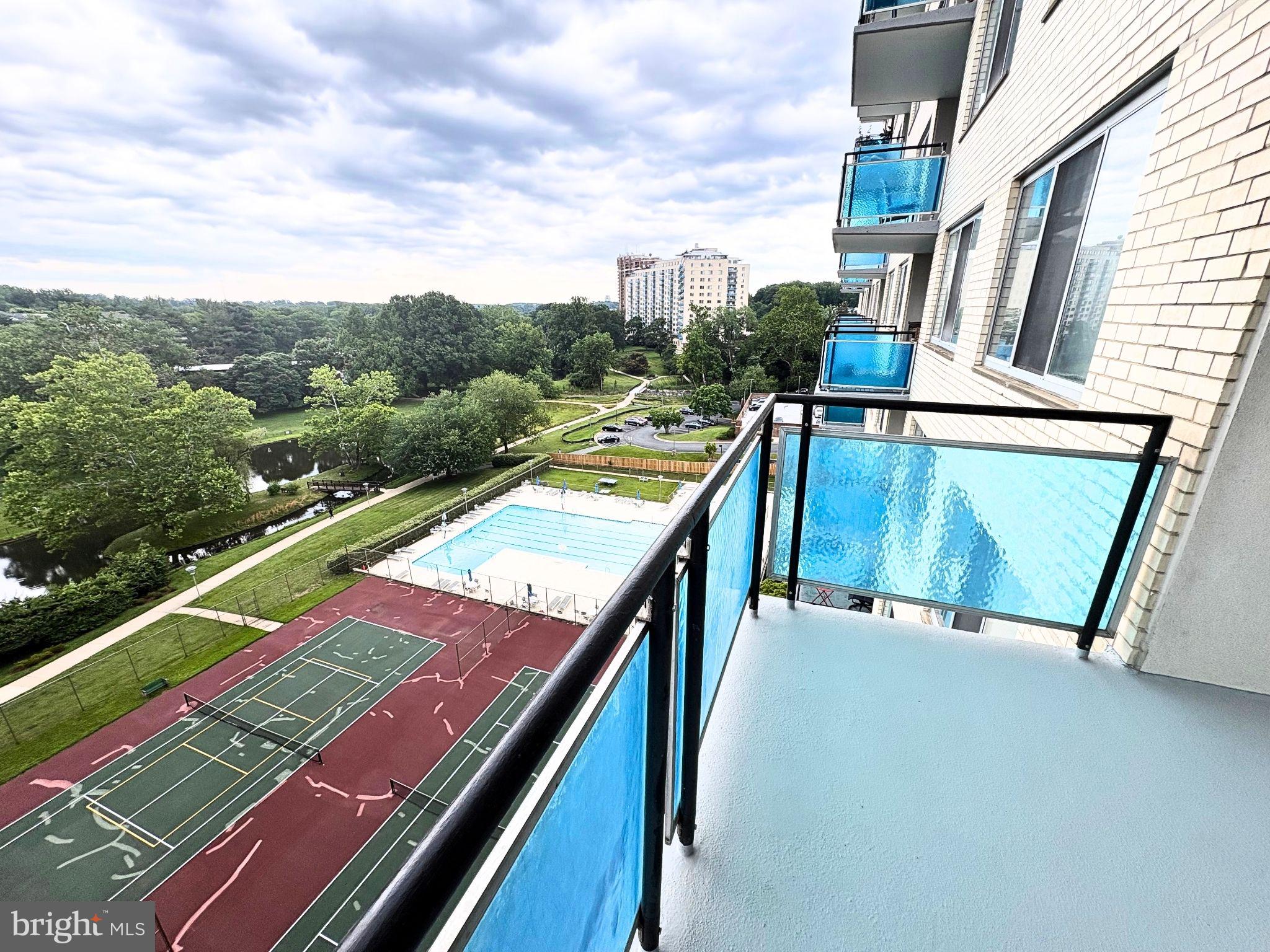 GROSVENOR PARK - Residential