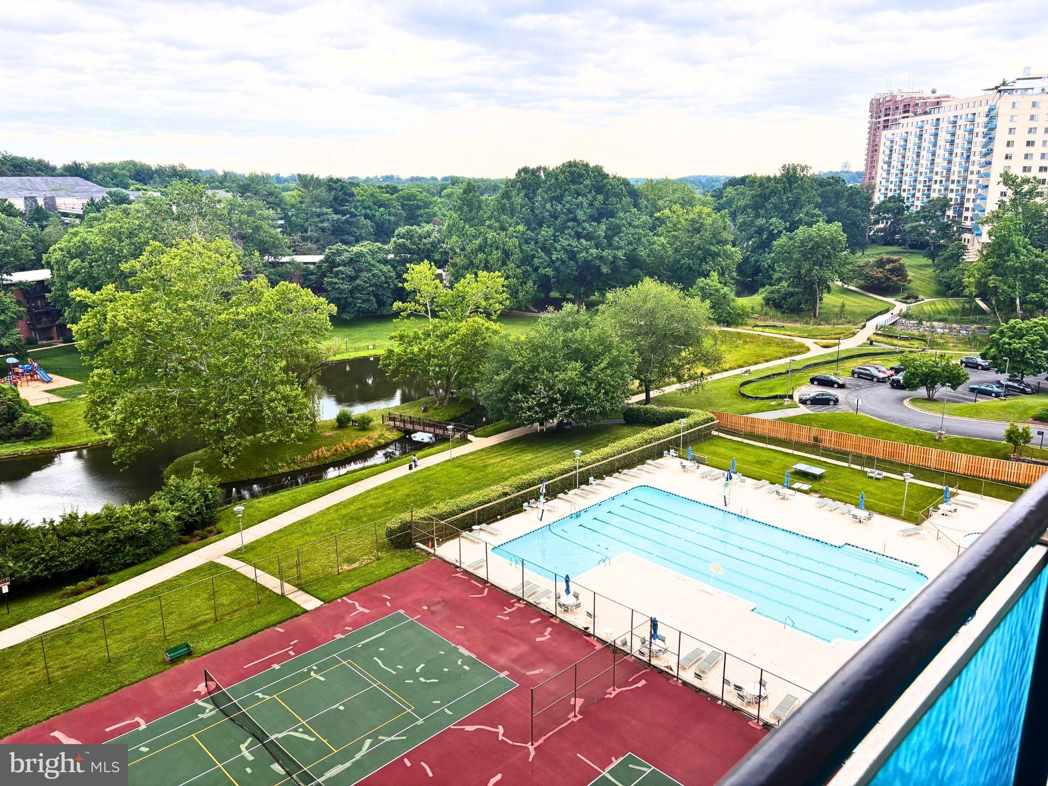 GROSVENOR PARK - Residential