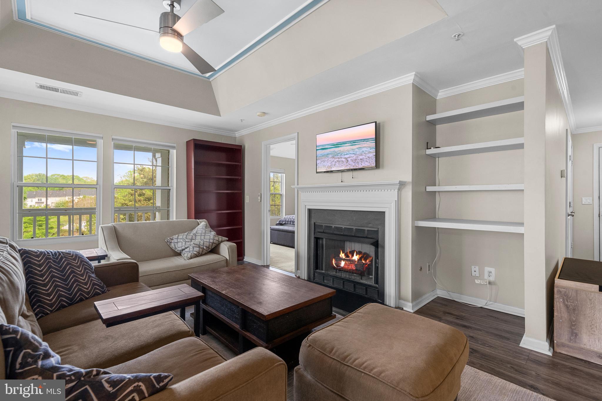 LAKESIDE - Residential