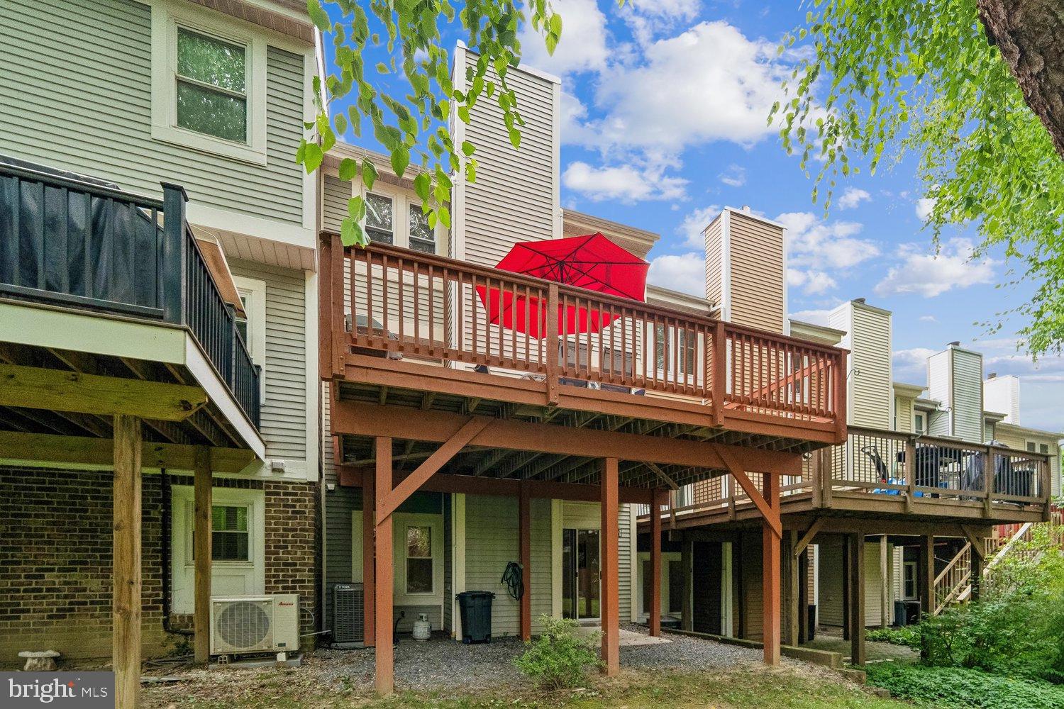 SUMMIT RIDGE - Residential
