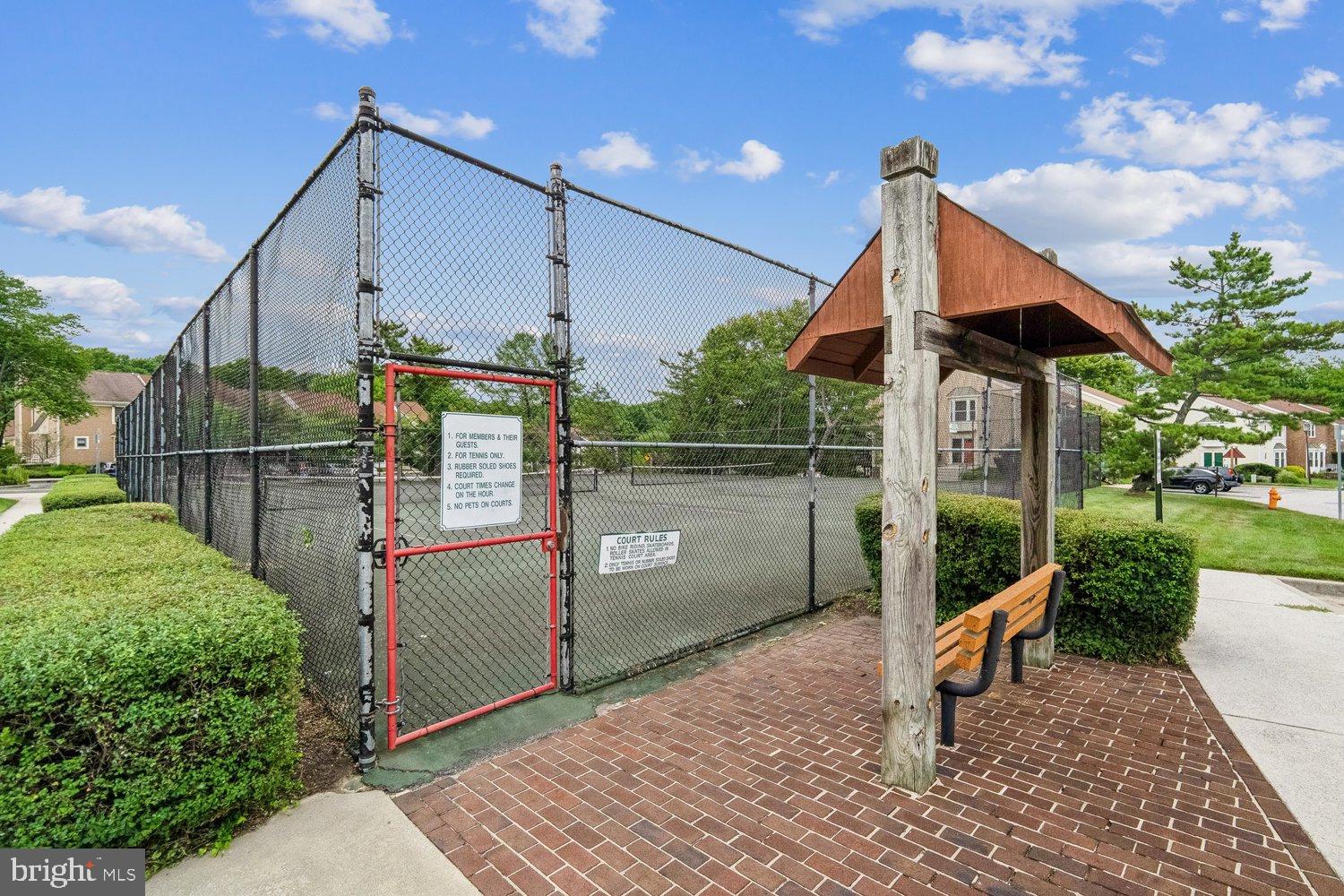 SUMMIT RIDGE - Residential