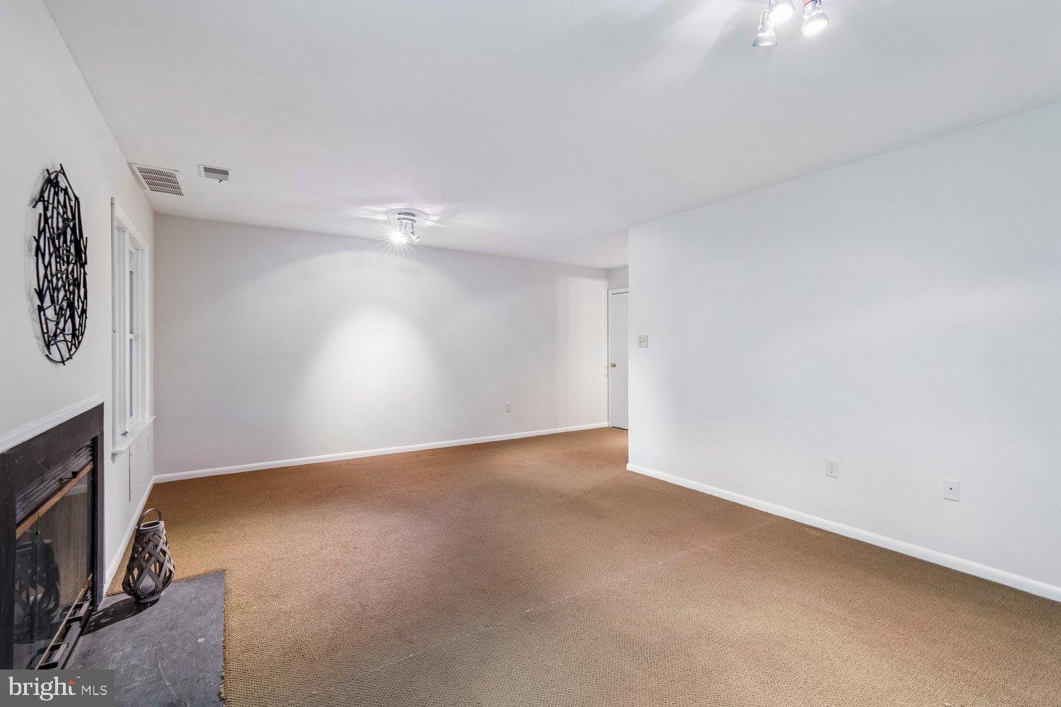 SUMMIT RIDGE - Residential