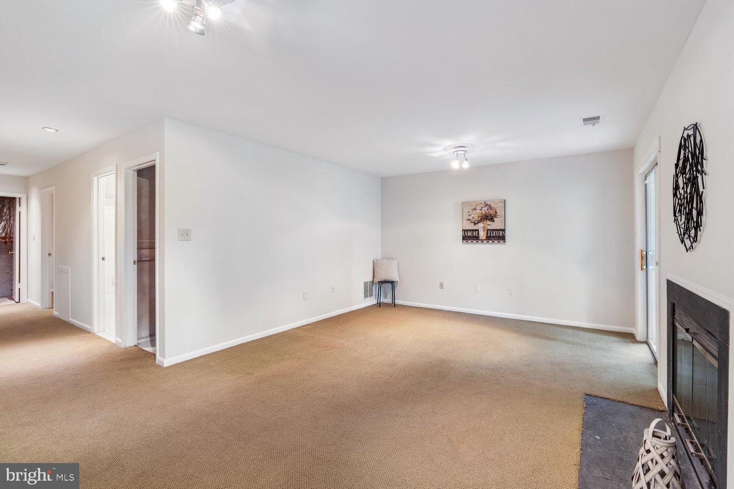 SUMMIT RIDGE - Residential