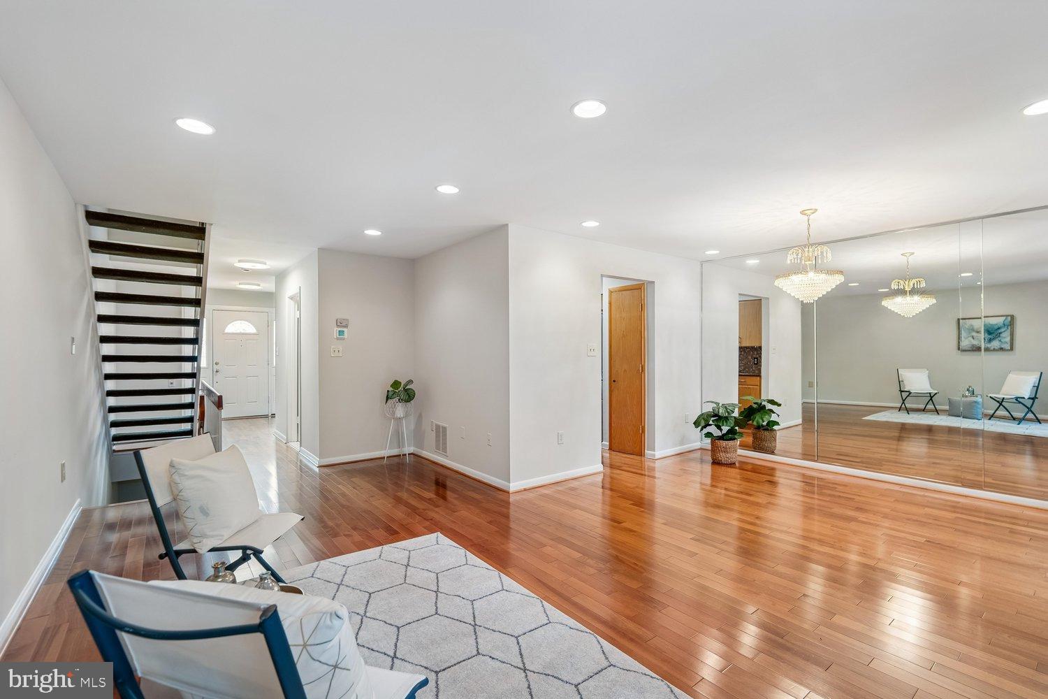 SUMMIT RIDGE - Residential