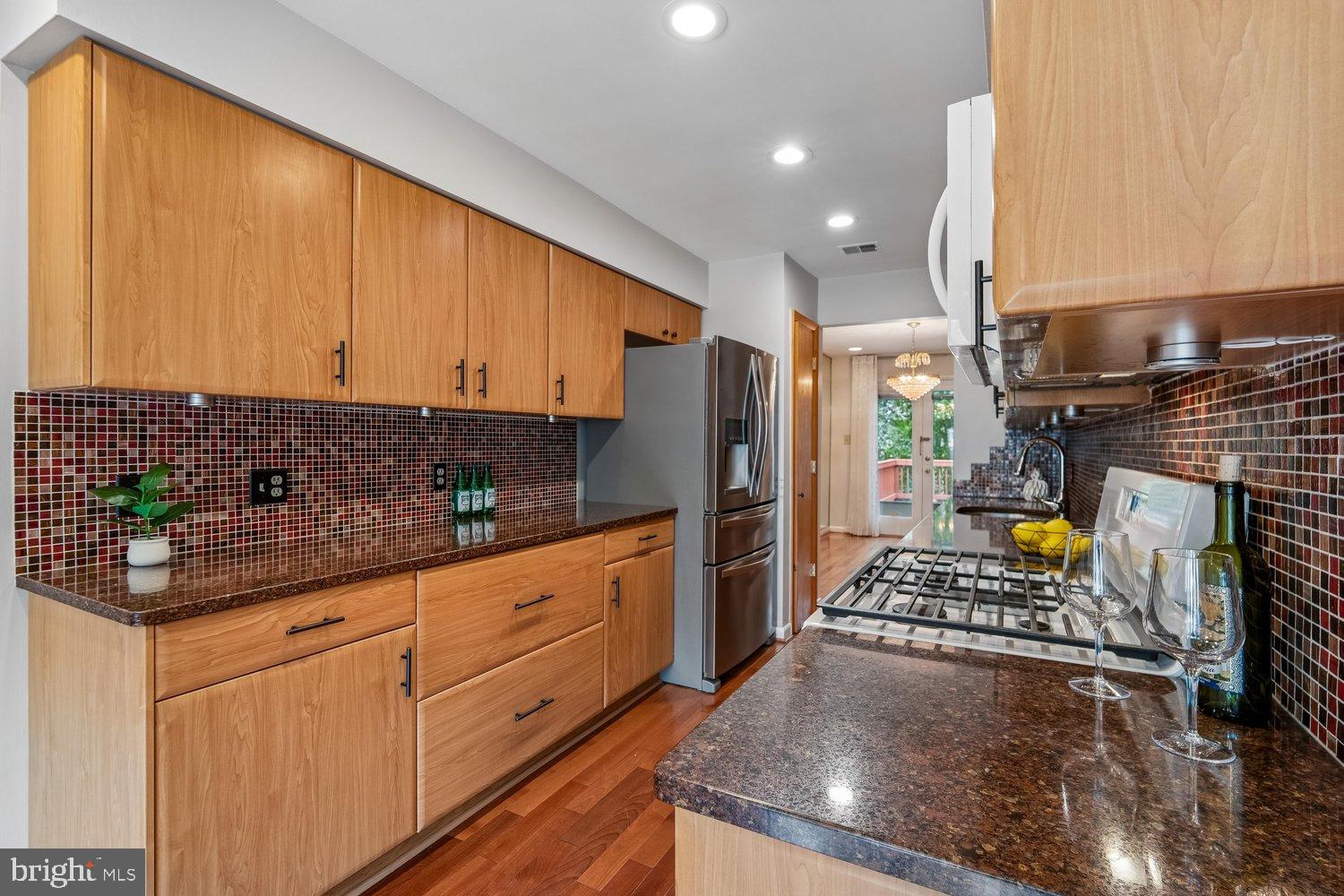 SUMMIT RIDGE - Residential