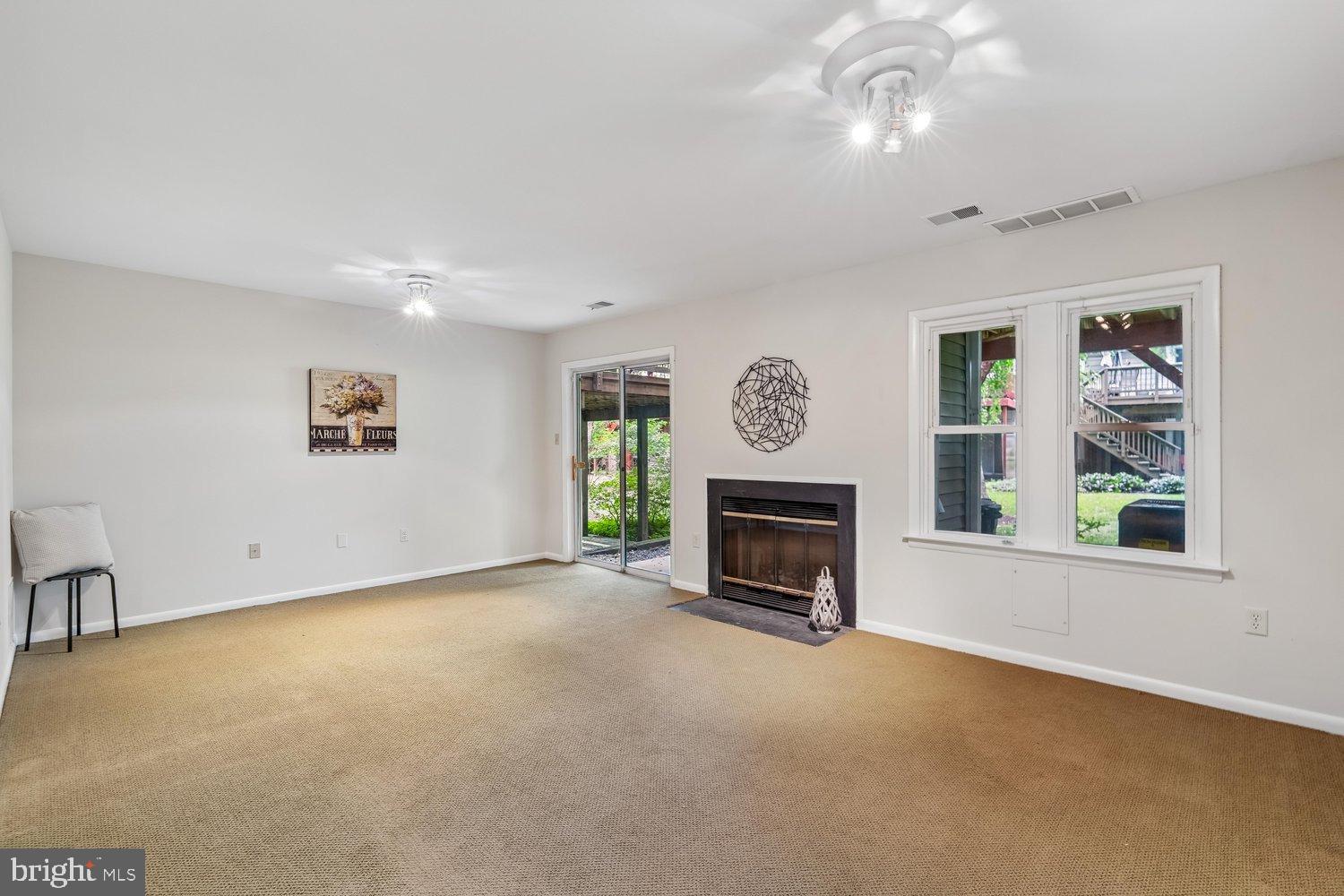 SUMMIT RIDGE - Residential