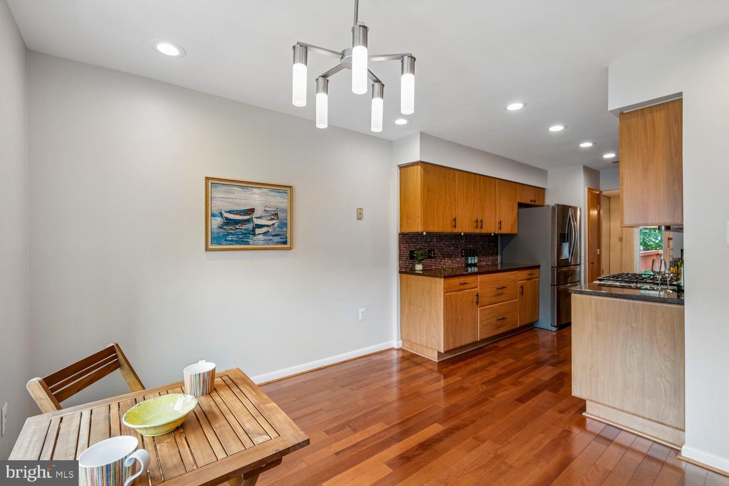 SUMMIT RIDGE - Residential