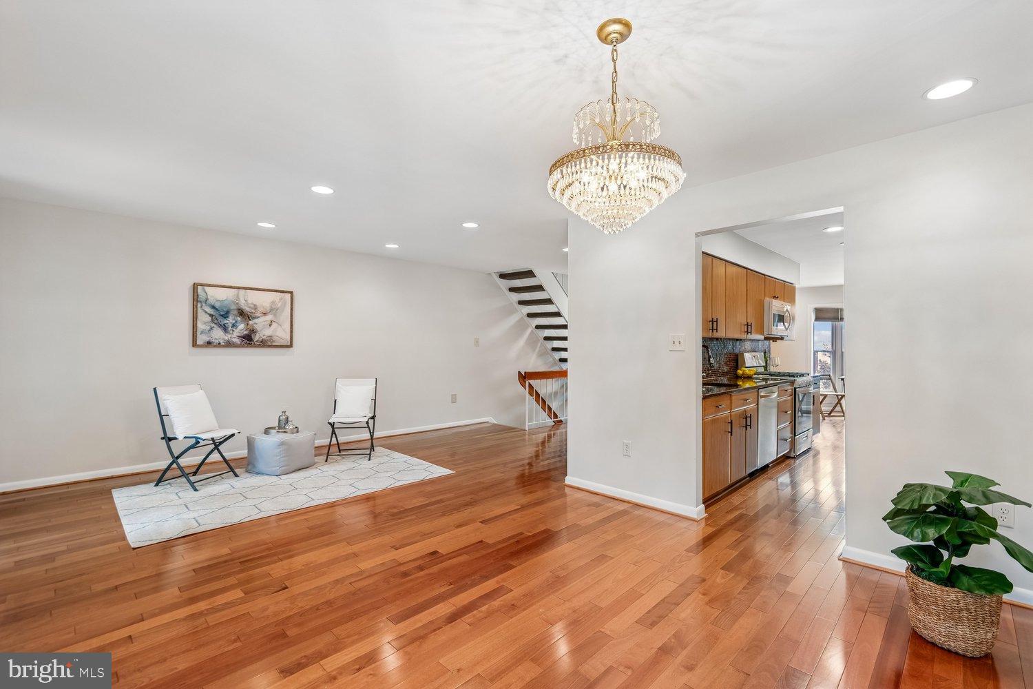 SUMMIT RIDGE - Residential
