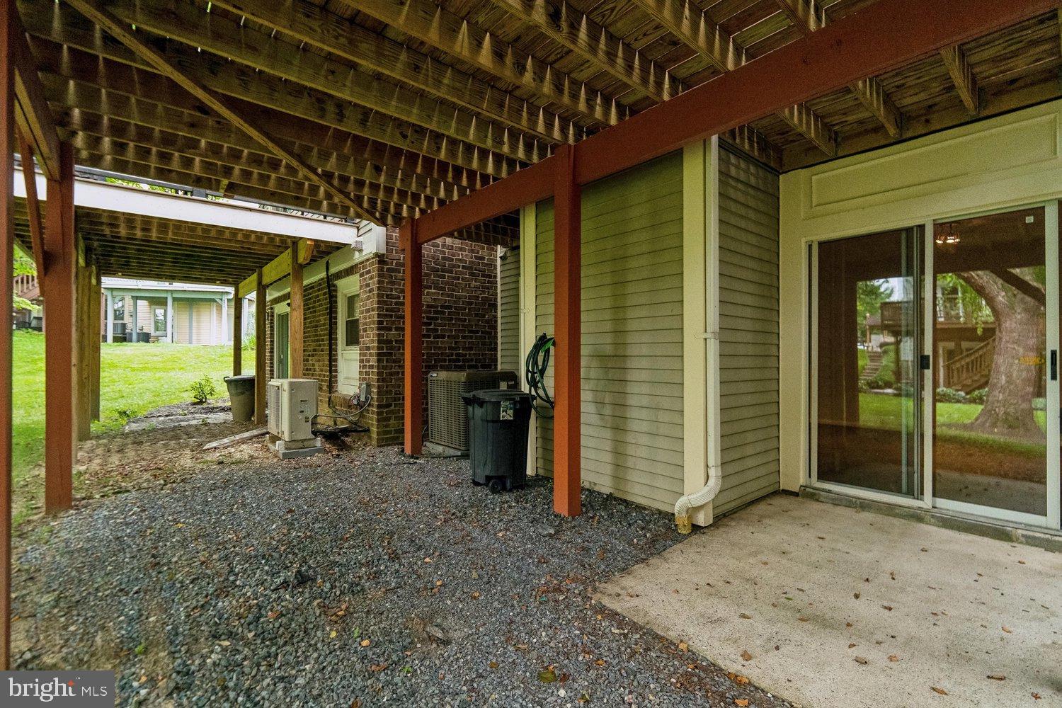 SUMMIT RIDGE - Residential