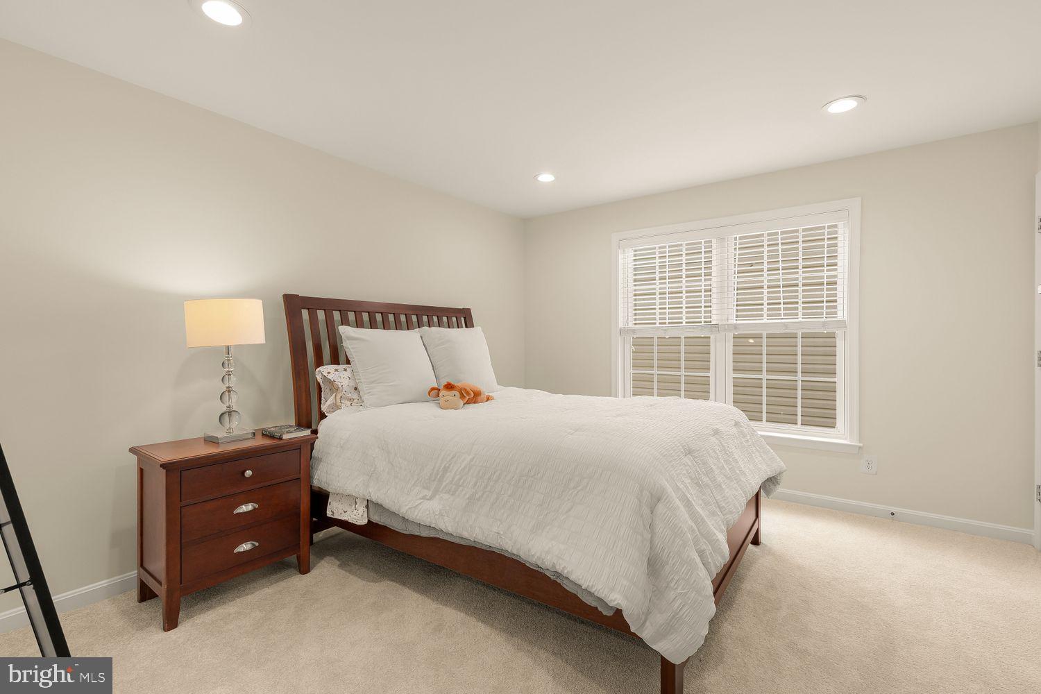 LAUREL HILL LANDBAY - Residential